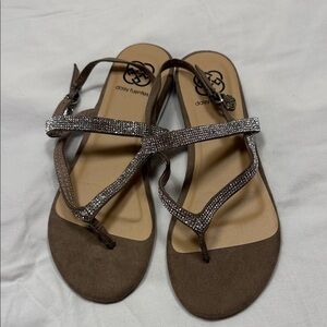 Daisy Fuentes tan Isabelle sandals Glittering Straps flipflops jewels rhinestone